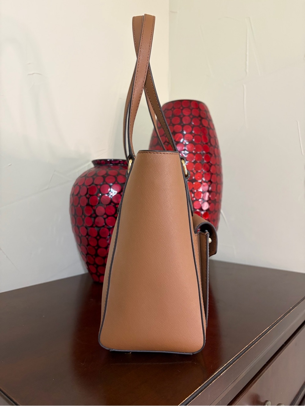 Michael Kors Light Brown Joey Saffiano Leather Medium Pocket Tote - Picture 5 of 17